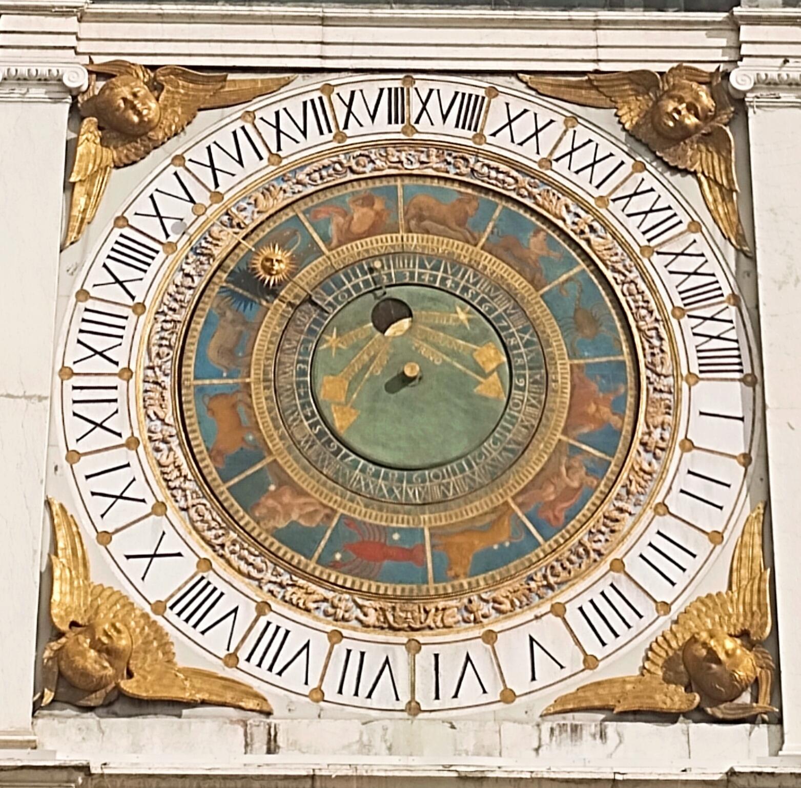 Orologio di Piazza della Loggia - Visita guidata di Piazza Loggia - Maddalena Carnaghi - La mia guida di Brescia - calendario